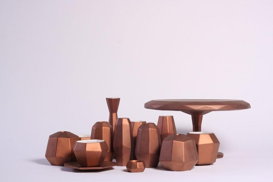 Matteo Zorzenoni: Flint, collezione di oggetti per la tavola disegnata per Memento