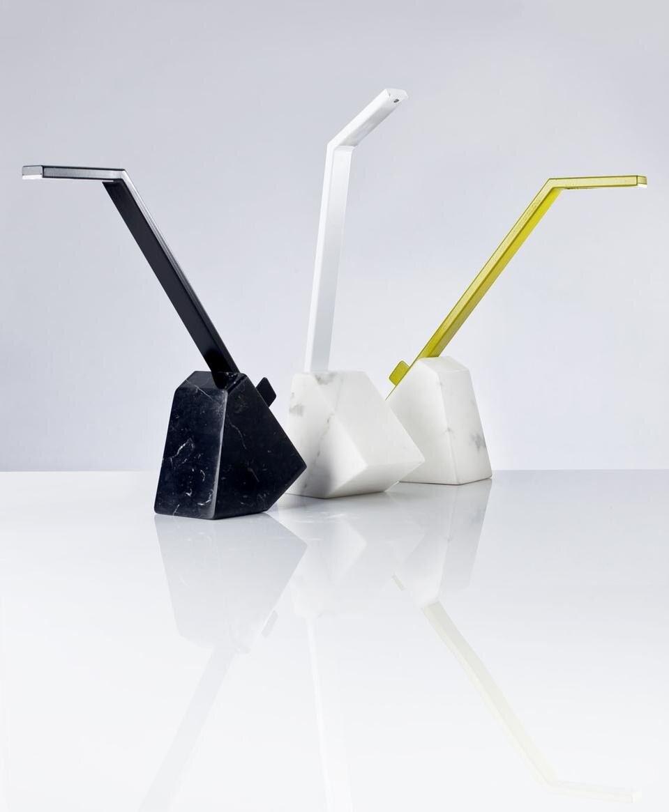 Zaven, Marco Zavagno and Enrica Cavarzan: desk table Swing. Photo  Giuliano Koren