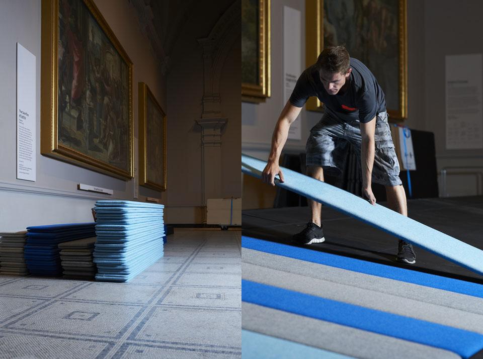 Two views of the assembly of the structure. The object designed by the Bouroullecs is designed to be assembled and disassembled by five people in five hours.