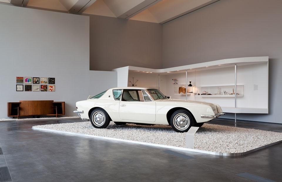 <i>California Design, 1930–1965: "Living in a Modern Way,"</i> Los Angeles County Museum of Art, installation view. Photo © 2011 Museum Associates/LACMA.