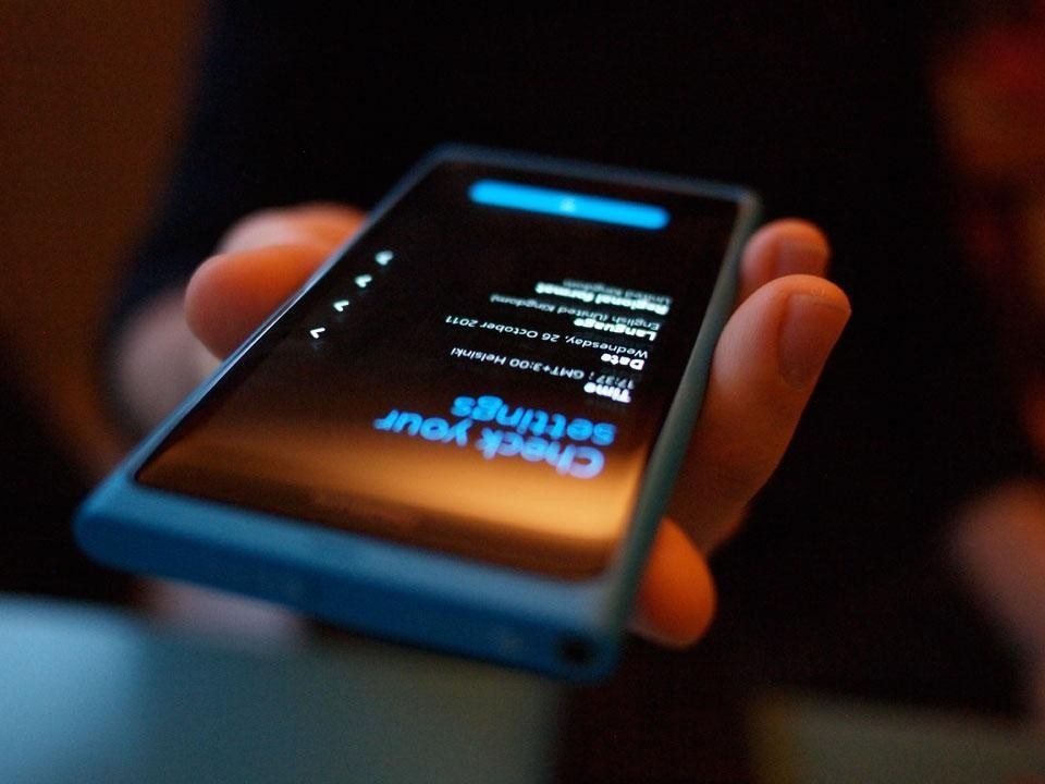 Nokia demonstrates that it understands hardware, through weight that can lend handheld devices a perception of quality. Nokia demonstrates that it understands hardware, through weight that can lend handheld devices a perception of quality.