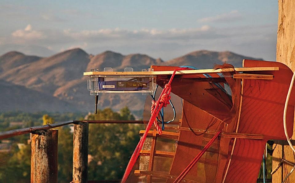 Parabolic reflectors built
using FabFi’s open-source
system.