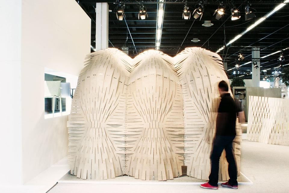 Pablo Zamorano, Nacho
Martí, Jacob Bek,<em>Expandable
Surface Pavilion</em> (2011). The pavillion presented in
Cologne is developed within
the Emergent Technologies &
Design Research Programme
of the Architectural
Association. It aims to
achieve zero material waste