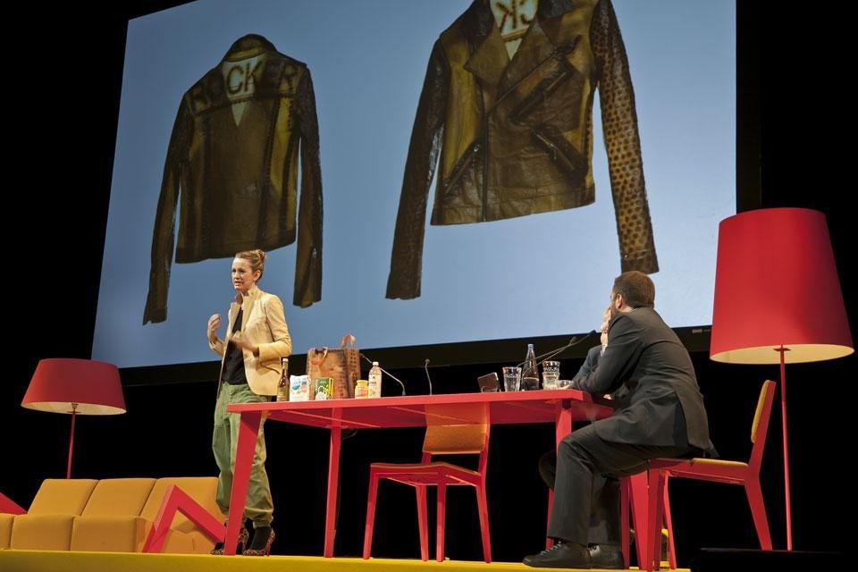 Fashion designer Suzanne Lee at What Design Can Do 2012 Fashion designer Suzanne Lee at What Design Can Do 2012