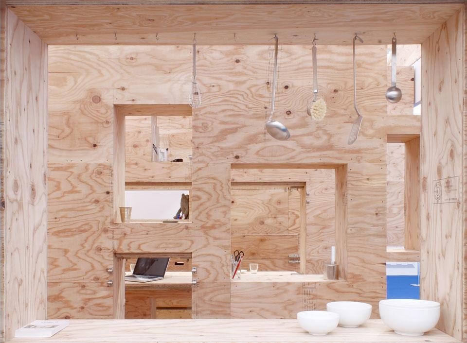 Studio 01's <em>Barcode Room</em> reinterprets the Japanese tradition of temporary uses of domestic space