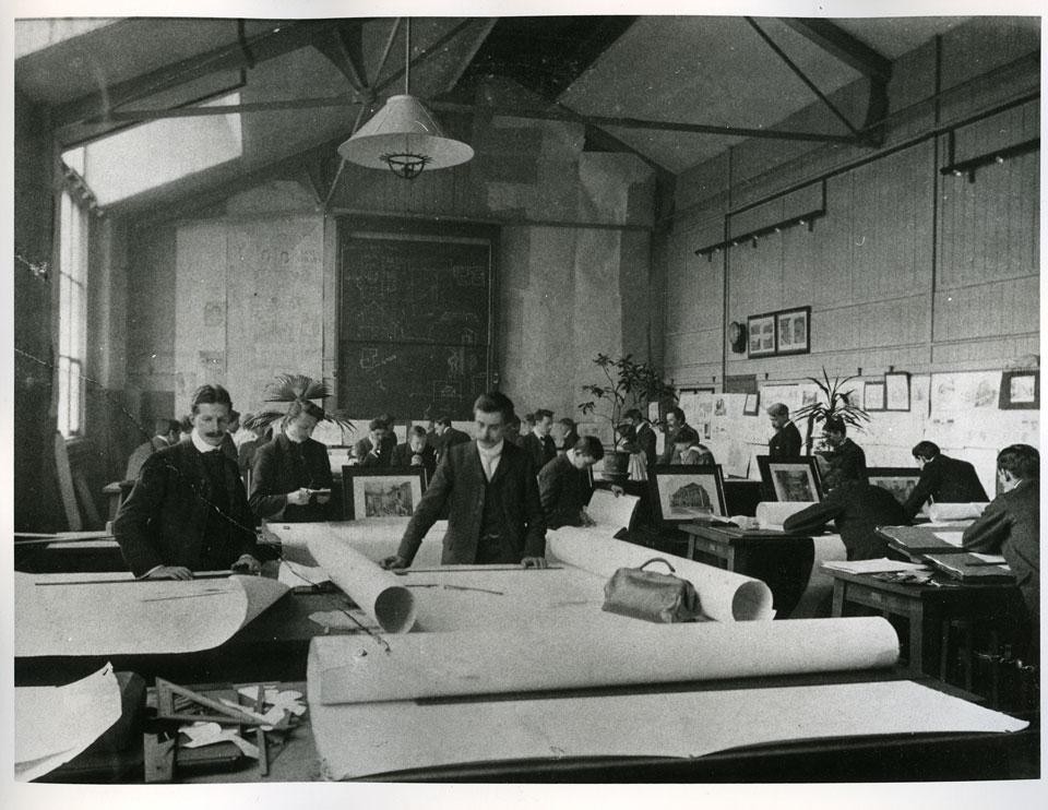 Students, c.1905. © Royal College of Art Archive