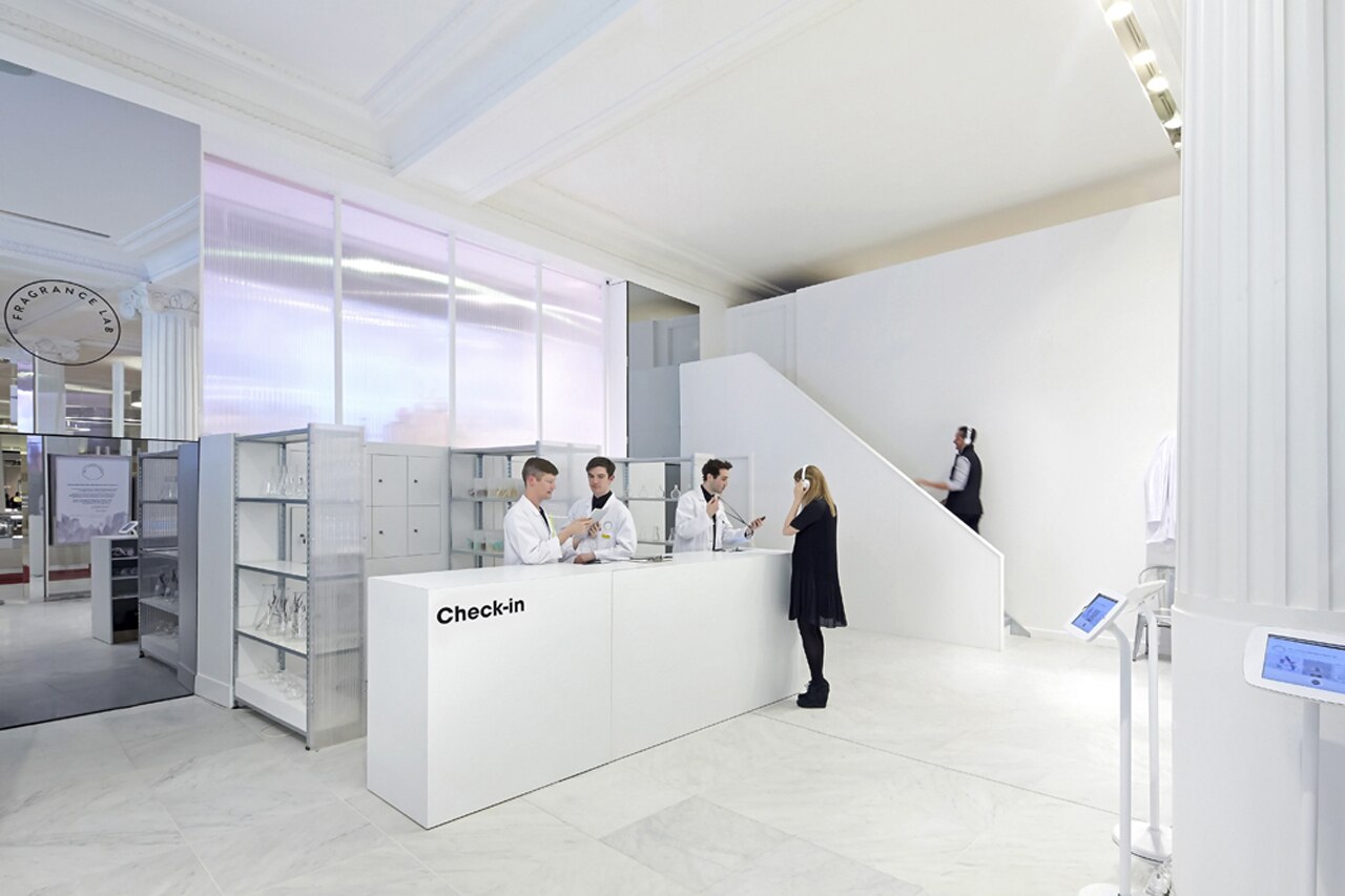 Campaign Fragrance Lab Domus