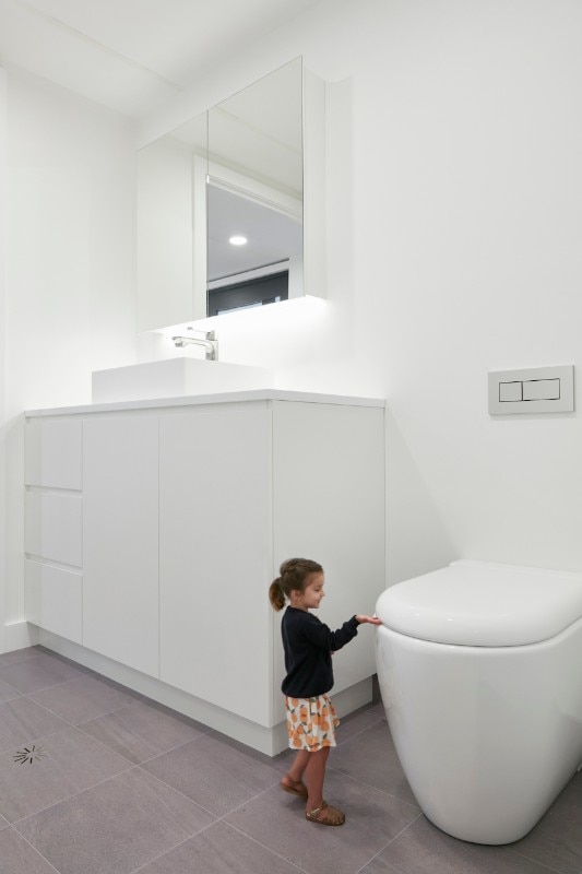 BTVV challenges ubiquitous, low-quality apartments design in the installation Walls 4 Sale: near new and supersized 2020, which builds on its Golden Lion-winning installation at the Venice Architecture Biennale 2018