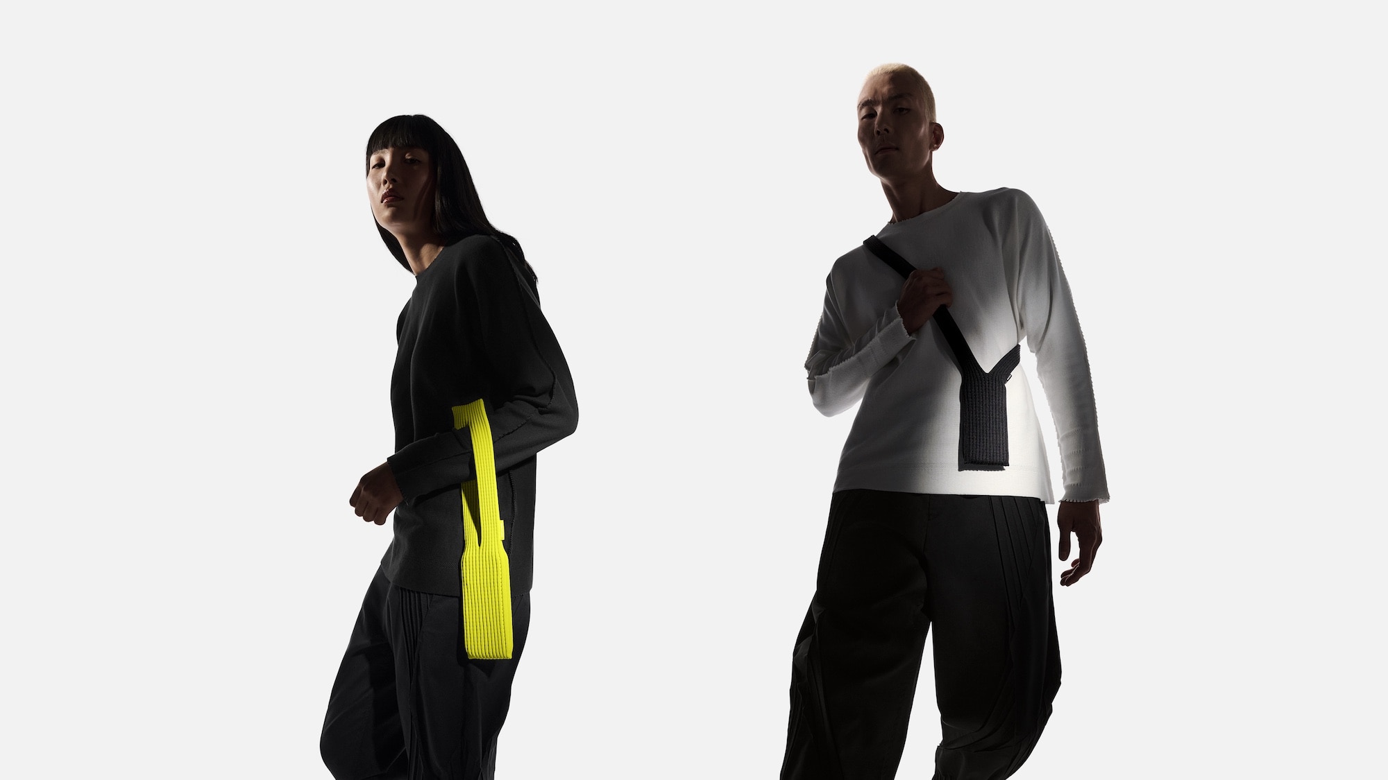 iPhone Pocket Review: the Apple × Issey Miyake accessory that