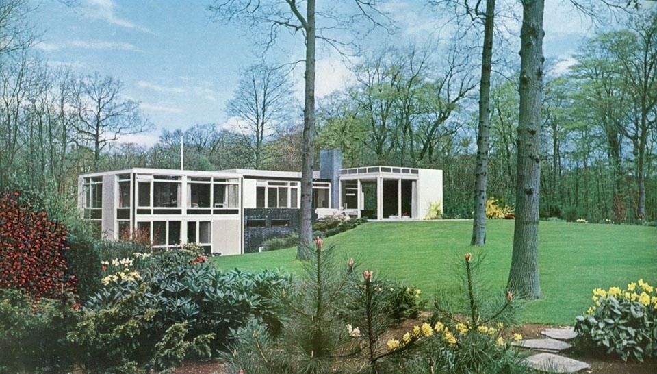 Gerrit Rietveld: Schröder House and van Dantzig House seen by Domus
