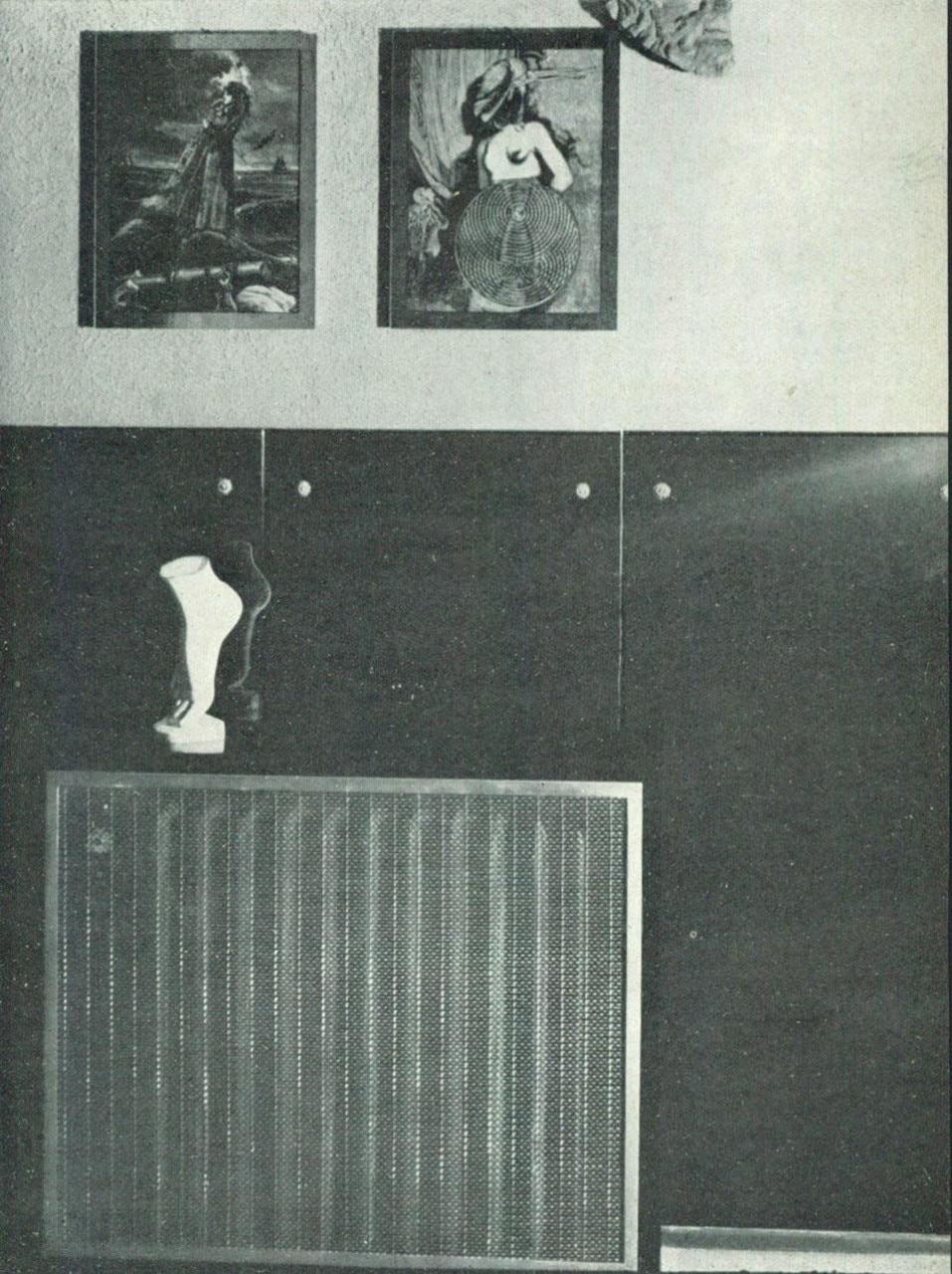 <i>...or how to hide ugly radiators...</i> <i>...or how to hide ugly radiators...</i>
