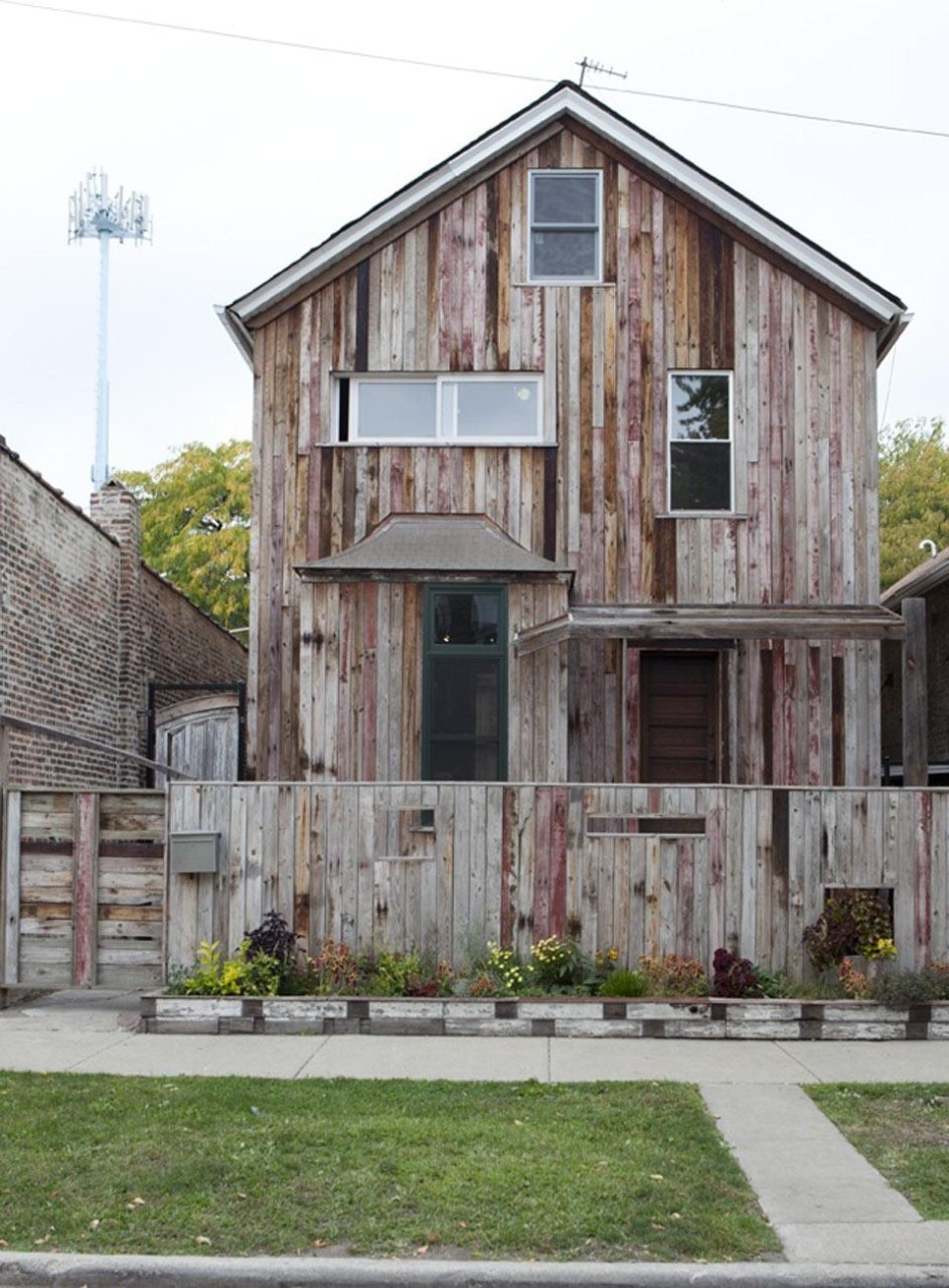 Archive House, The Dorchester Projects, Chicago. Photo by Sara Pooley