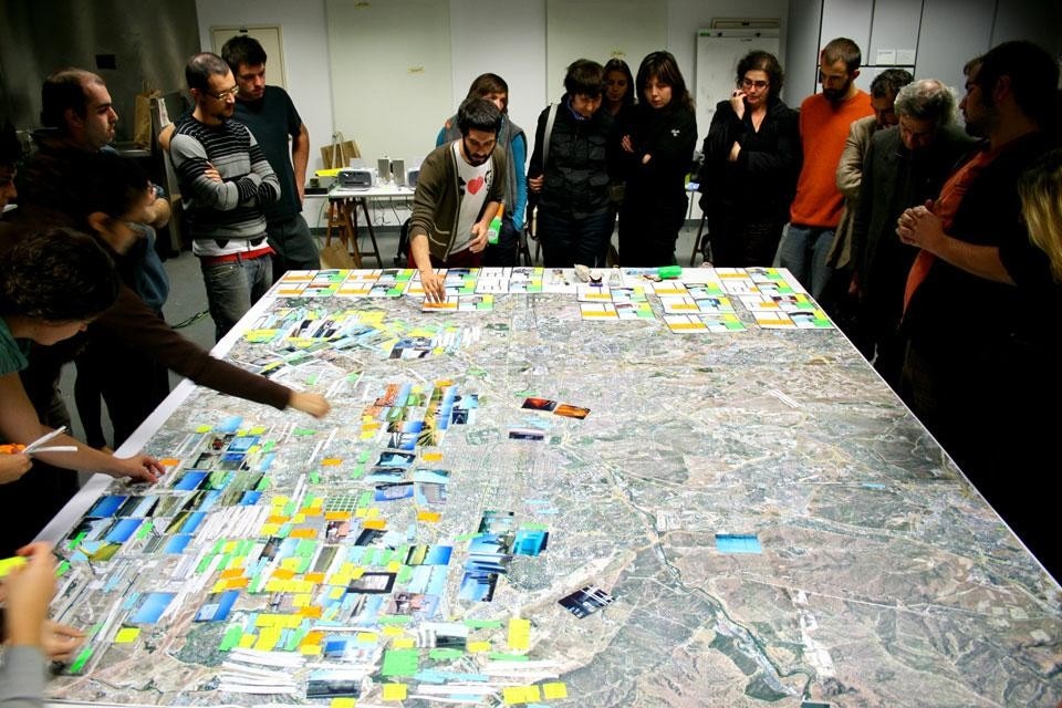 A <em>Piensa Madrid</em> lab, at La Casa Encendida, 2008. Photo by PKMN A <em>Piensa Madrid</em> lab, at La Casa Encendida, 2008. Photo by PKMN