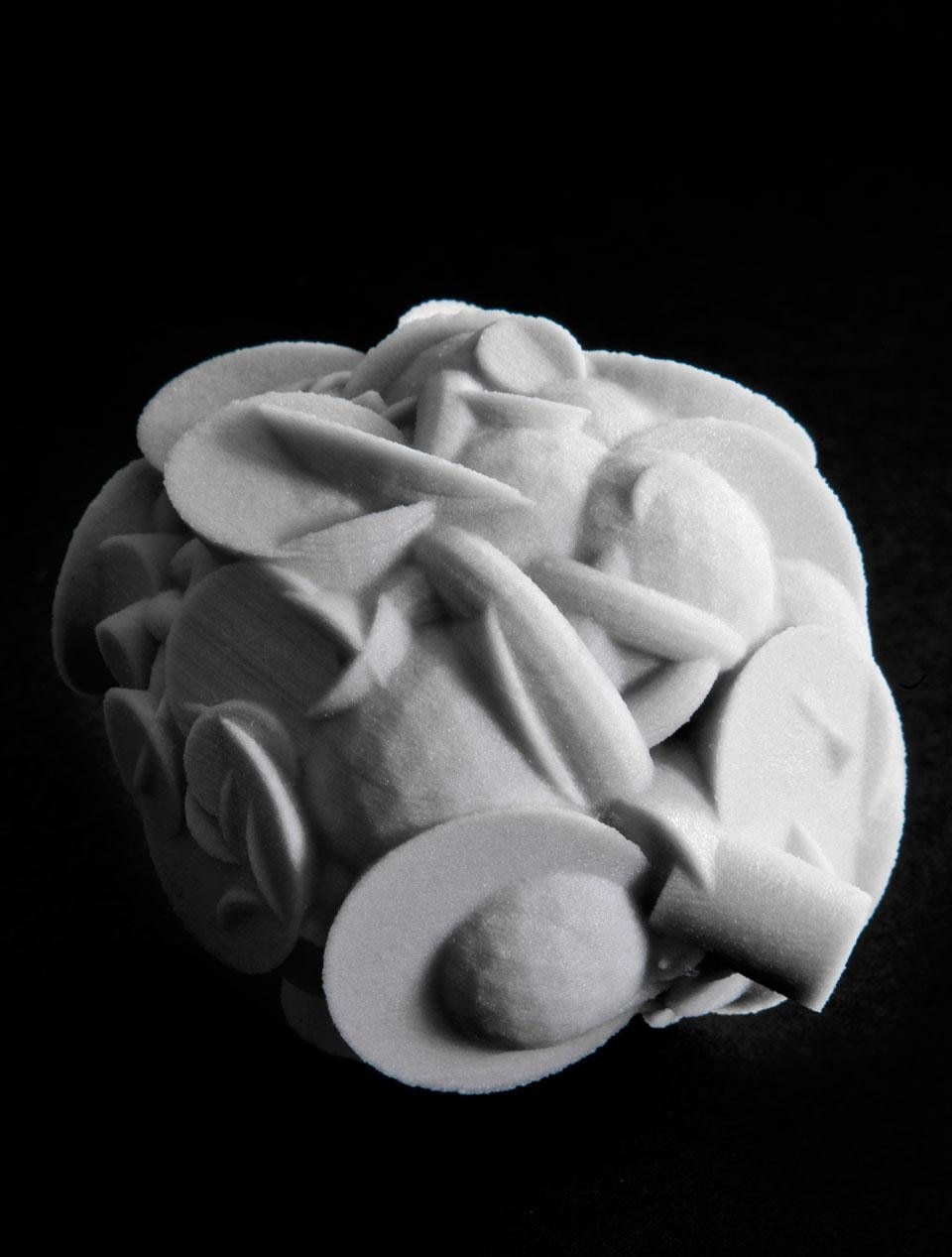 Bruce Gilchrist and Jo
Joelson (London Fieldworks)
involved the German artist
Gustav Metzger in a creative
experiment. Having asked him
to think about nothing, they extracted
data from his encephalogram
and used it to carve a block of
stone with a robot. The resulting
work, <em>Thinking About Nothing</em>, is
reproduced on the cover of Doms 965 and is
also the subject of the exhibition
“Null Object: Gustav Metzger
thinks about nothing”, which was on show
at the Work Gallery in London through 9 February 2013 (image
courtesy of London Fieldworks)