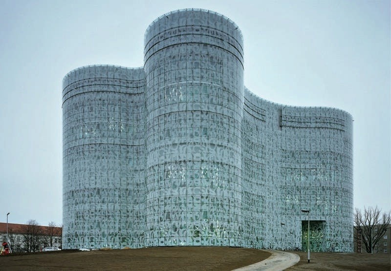 Herzog & de Meuron 1997-2001 - Domus