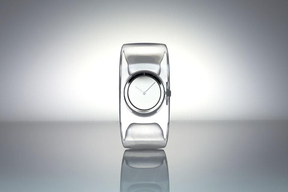 O by Tokujin Yoshioka for Issey Miyake Watch.