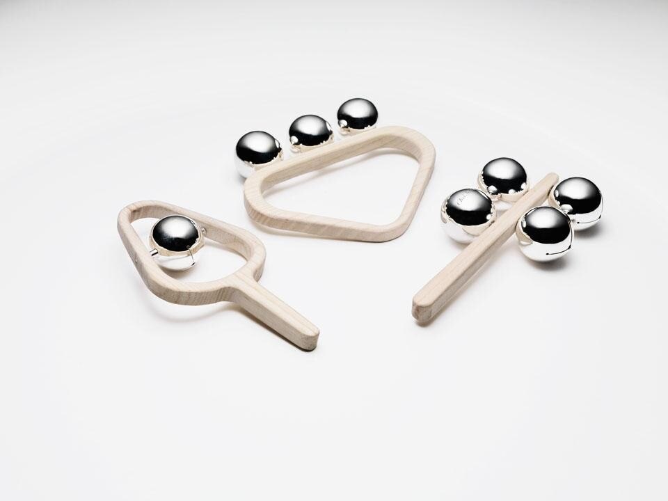 Top image: Hochet, ECAL-Fiona Pender. Photos ECAL-Damien Ropero.<br />Bells, ECAL-Daniel Martinez.