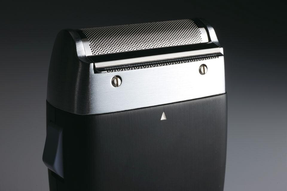 Braun electric shaver (SM 31 sixtant), 1962; design: Gerd A. Müller and Hans Gugelot. Photo: Koichi Okuwaki Braun electric shaver (SM 31 sixtant), 1962; design: Gerd A. Müller and Hans Gugelot. Photo: Koichi Okuwaki