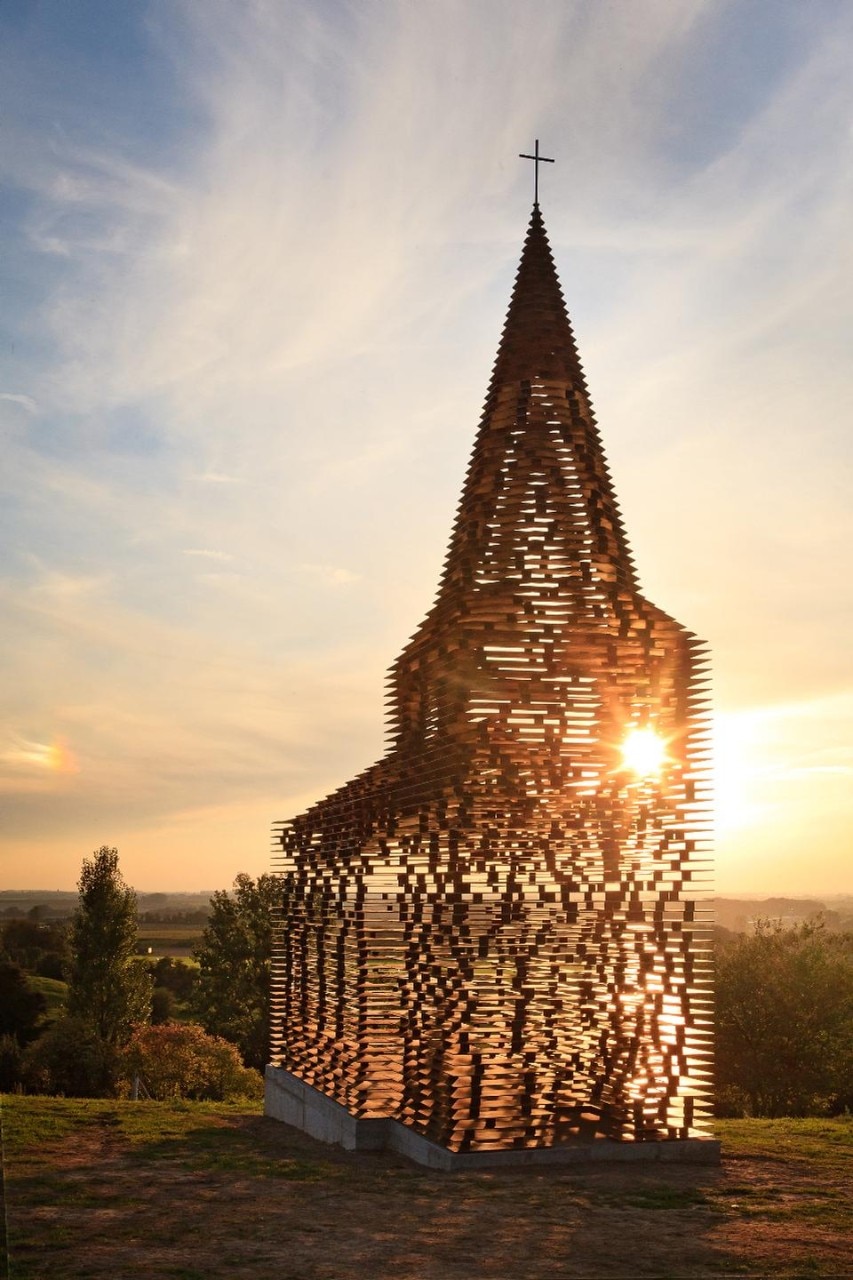 <i>Reading between the Lines, </i>Gijs Van Vaerenbergh, 2011. Photo Kristof Vrancken/Z33. <i>Reading between the Lines, </i>Gijs Van Vaerenbergh, 2011. Photo Kristof Vrancken/Z33.