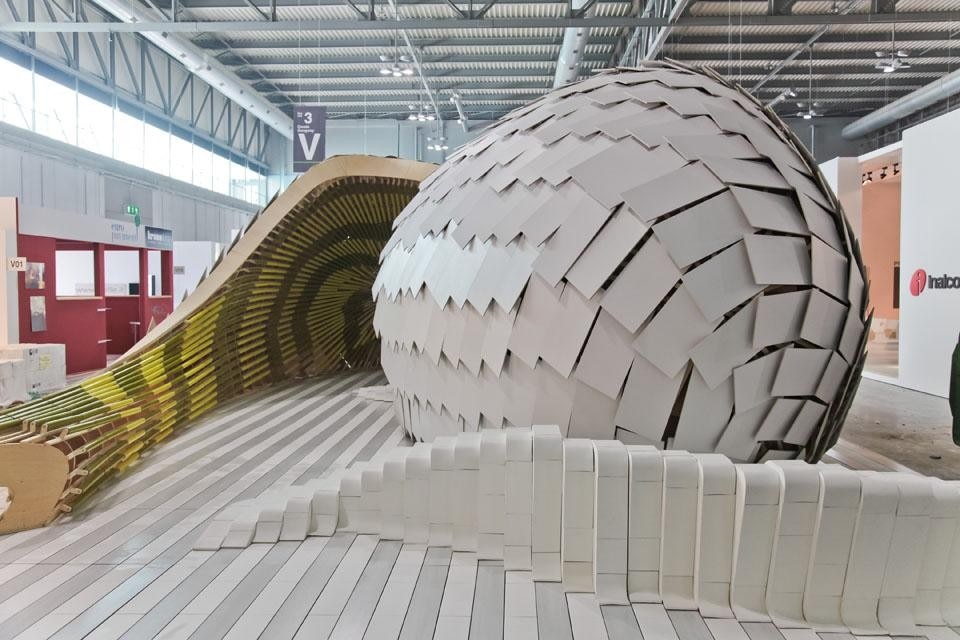 'Scales' made with Bionictile by Ceracasa