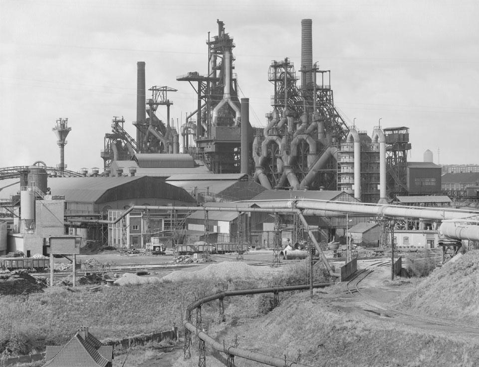 Bernd and Hilla Becher, Charleroi-Montignies, B, 1971
Gelatin-silver print, 50 x 60 cm
© Bernd and Hilla Becher / Courtesy of
Schirmer/Mosel