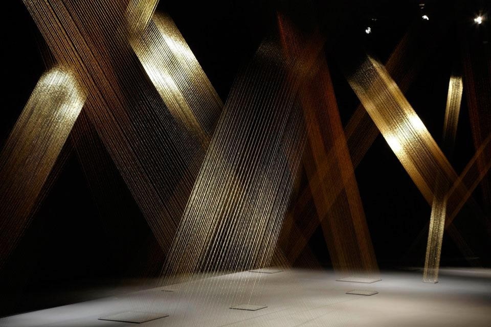 Lygia Pape,
Tteia (Web), 2011.
Installation view, 
Museo Nacional Centro de Arte Reina Sofía, 2011.
© Projeto Lygia Pape and Museo Nacional Centro de Arte Reina