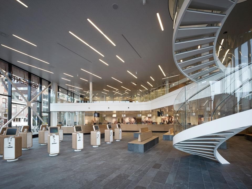 Boolles and Wilson, Raakspoort - City Hall and Cinema