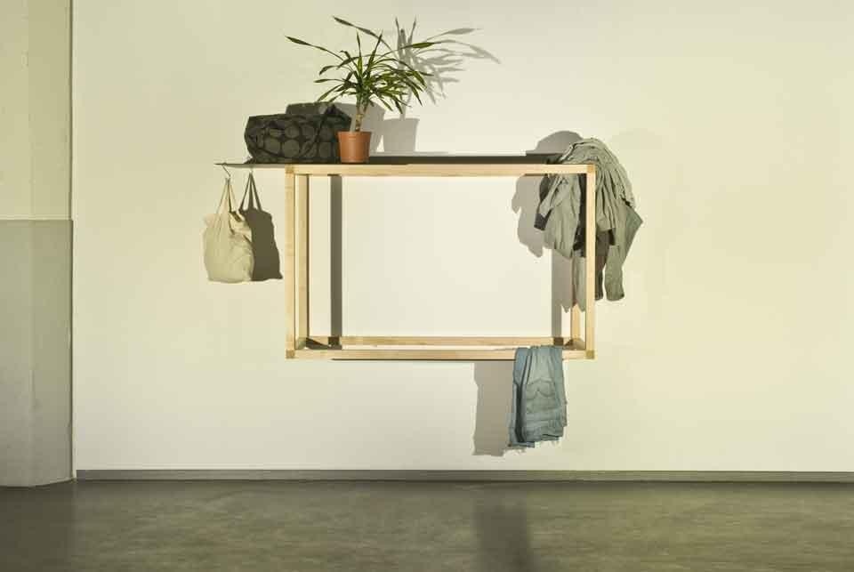 The living structure: table versa