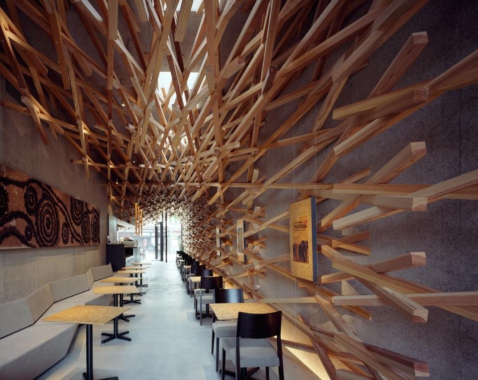 Kengo Kuma & Associates, Starbucks Coffee shop at Dazaifu Tenmangu Omotesando