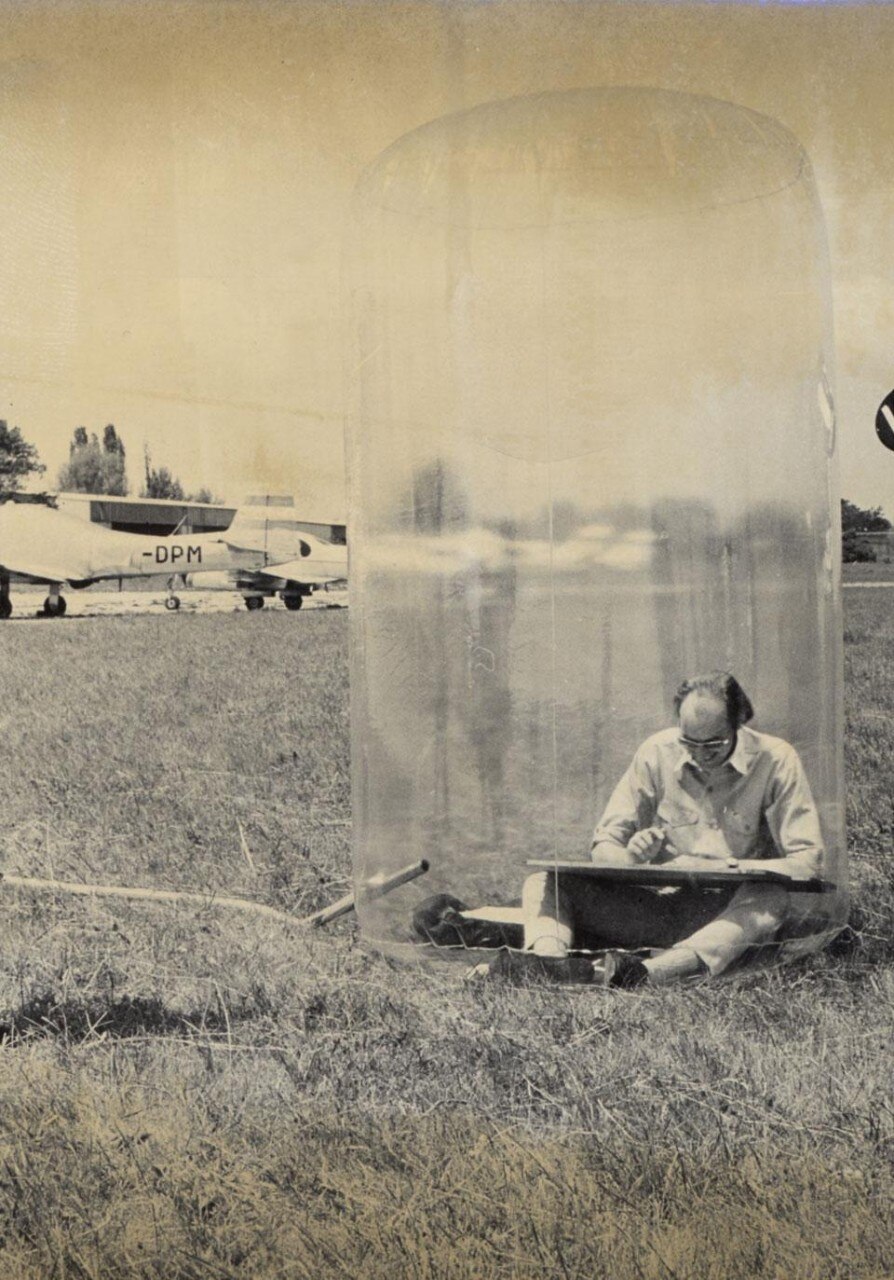 <em>Mobiles Büro</em>, 1969. Photo by Atelier Hollein