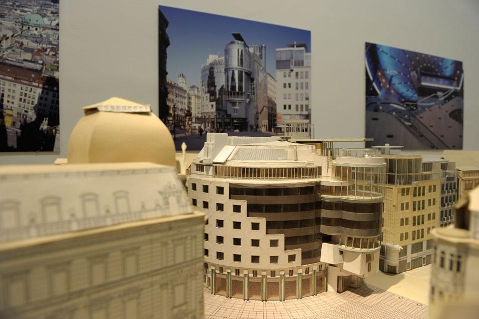 <em>The Universal Artist Hans Hollein</em>, installation view. Photo by UMJ/N.Lackner <em>The Universal Artist Hans Hollein</em>, installation view. Photo by UMJ/N.Lackner