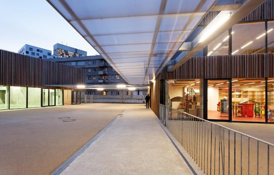 Dietmar Feichtinger Architectes, Lucie Aubrac primary school