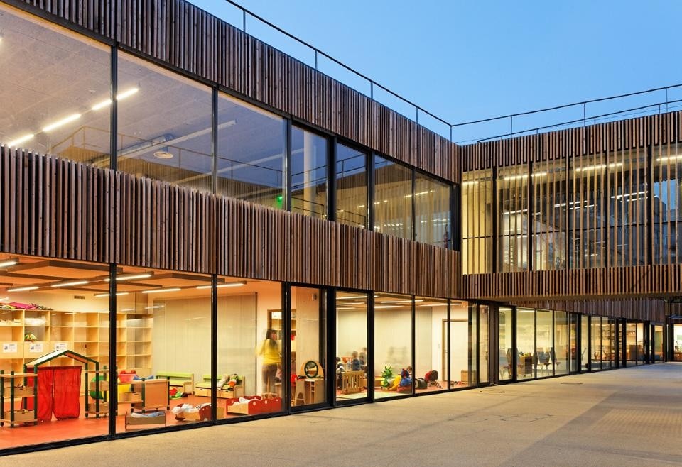 Dietmar Feichtinger Architectes, Lucie Aubrac primary school