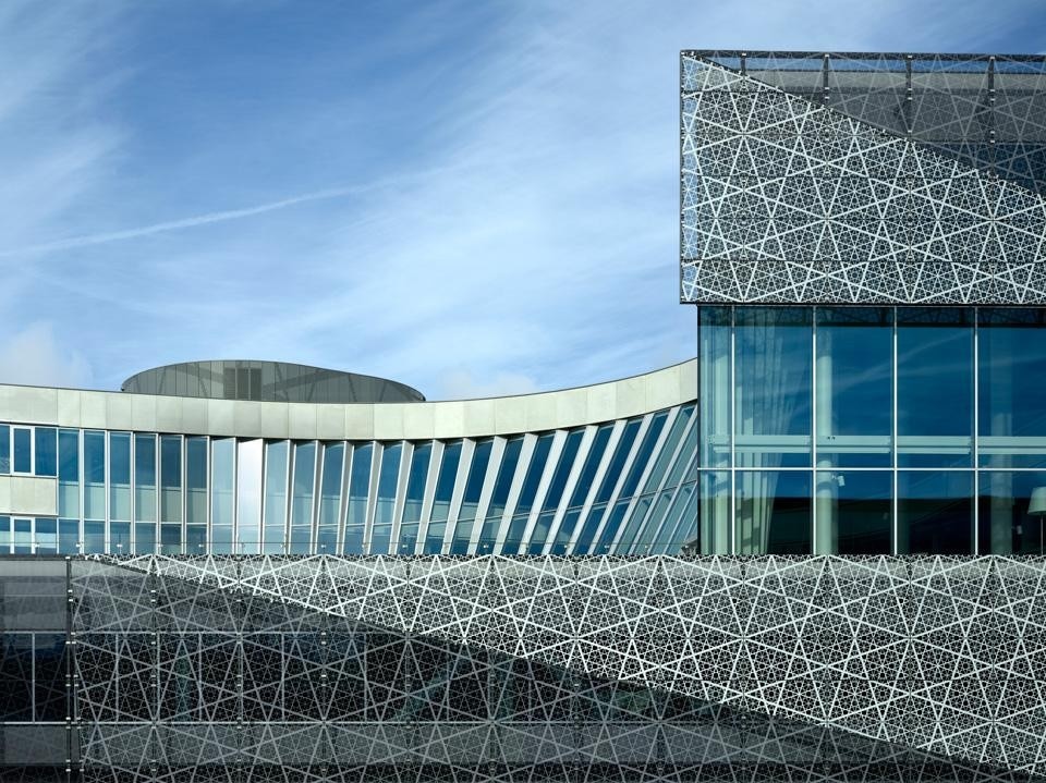 For 3XN architects, a building expressing modern, participatory democracy requires transparency and communication at eye level in the encounter between citizen and authority