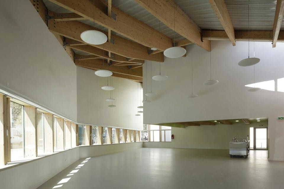 Hubert & Roy Architectes, school complex at Le Bourget