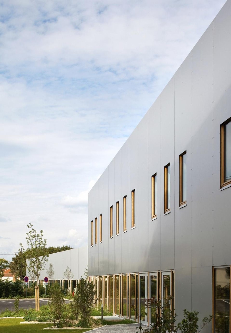 Hubert & Roy Architectes, school complex at Le Bourget