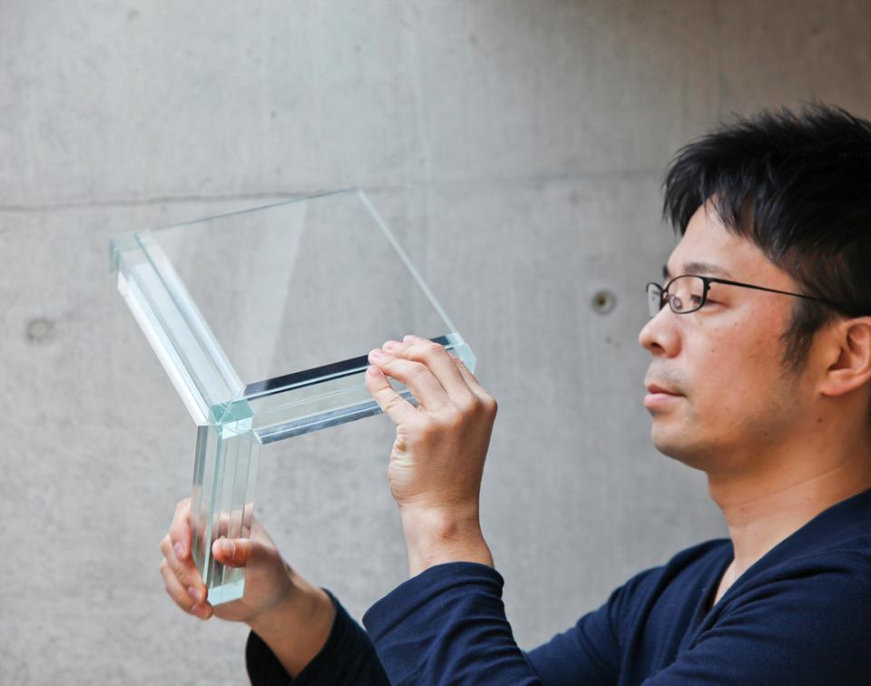 Tokujin Yoshioka, <em>Luminous</em> glass table for Glas Italia