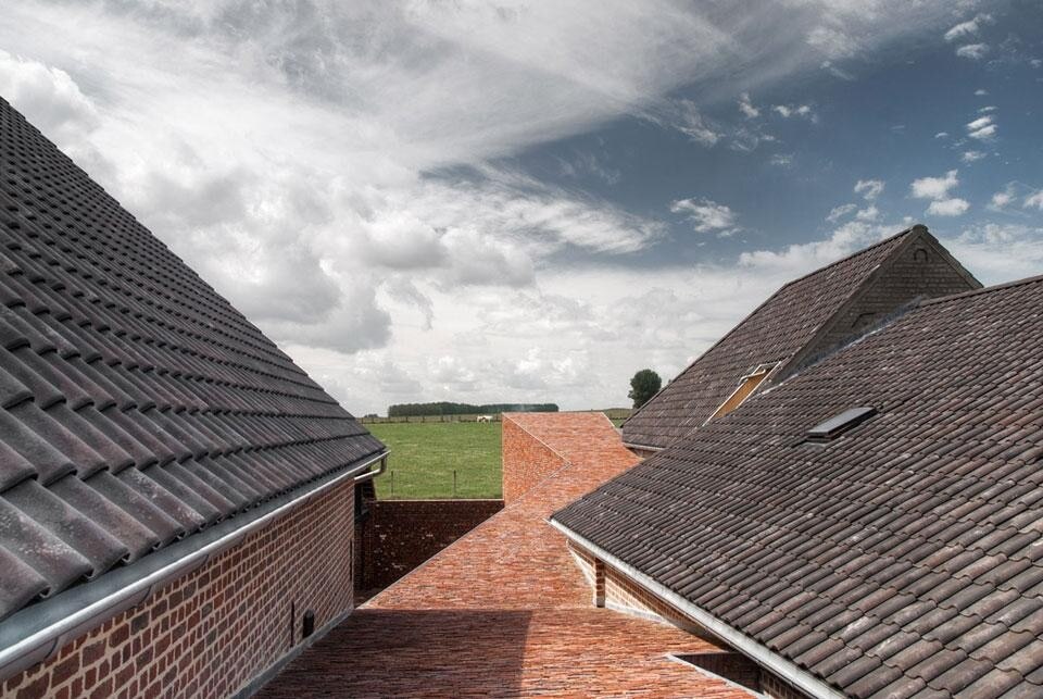 "Single-Family House" Category Winner Bart Lens, with <em>The rabbit hole</em>, Gaasbeek, Belgium. Photo by Philippe van Gelooven