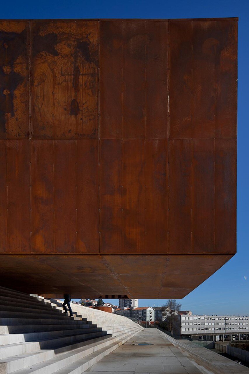 Barbosa & Guimarães Arquitectos, <em>Lamego Multipurpose Pavilion</em>, Lamego, Portugal