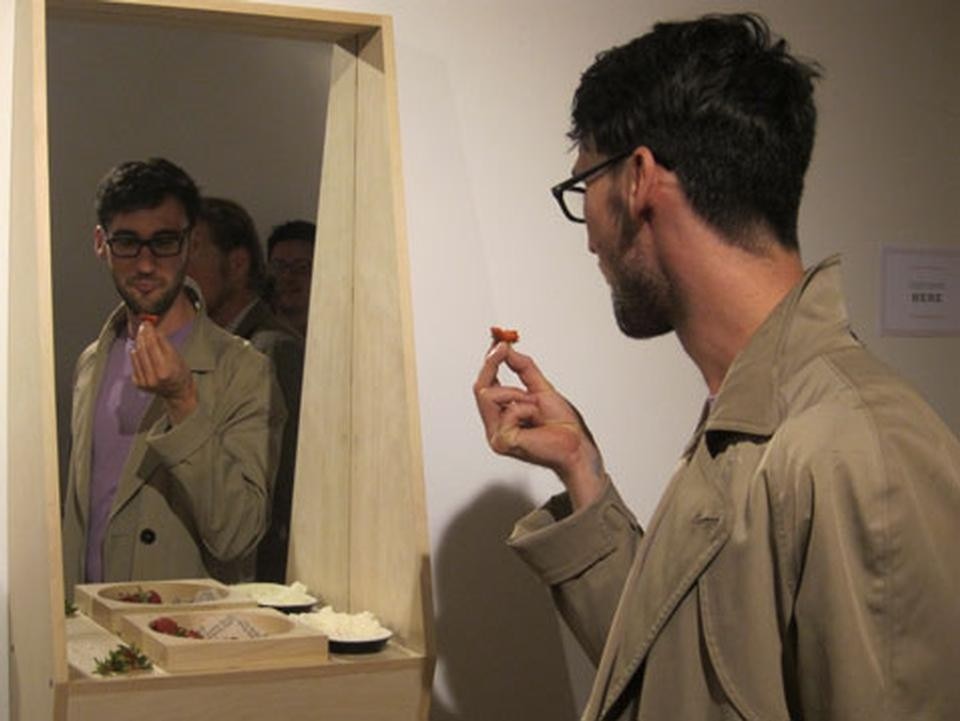 Studio Appétit, <em>Eating Reflections</em>, a series of eating stations where you eat in
front of a mirror