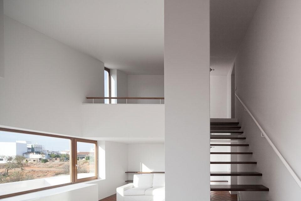 Marco Arraiolos, <em>House in Algarve</em>, Mexilhoeira Grande, Portimão