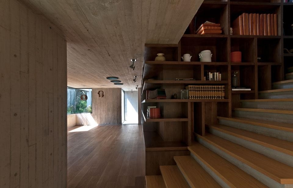 Fernanda Canales, <em>Maruma House</em>, Mexico City. Photo by Luis Gordoa