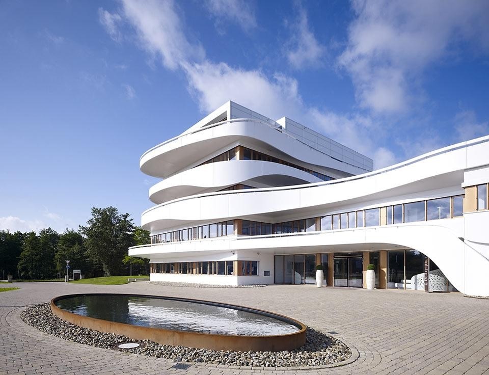 3deluxe architects, <em>Kaffee Partner headquarters</em>, Osnabrück, Germany