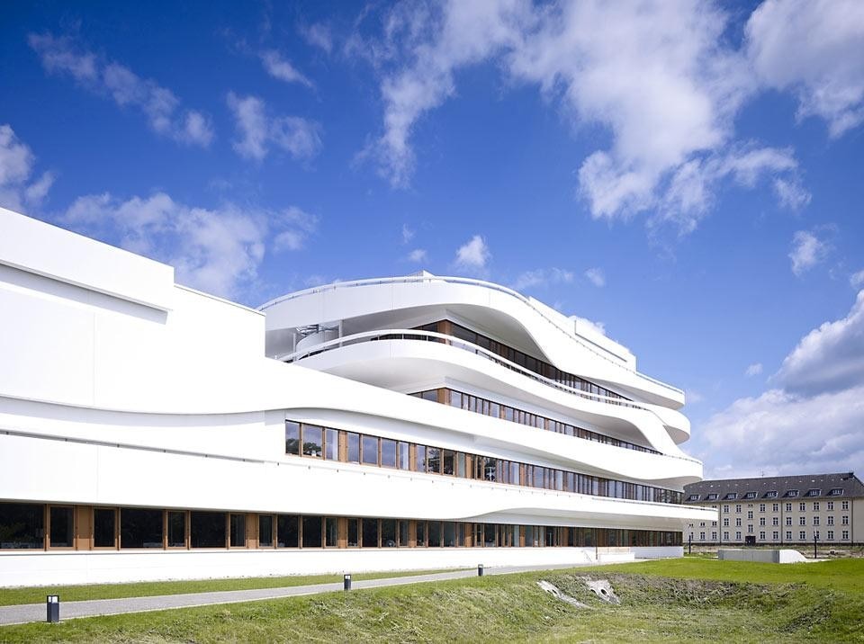 3deluxe architects, <em>Kaffee Partner headquarters</em>, Osnabrück, Germany