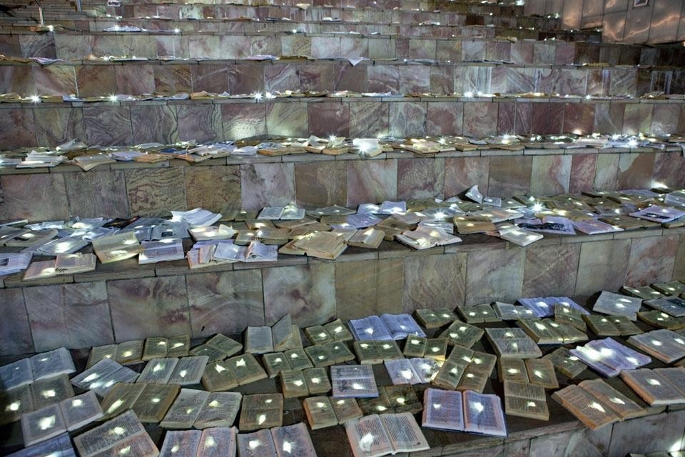 Luzinterruptus, <i>Literature v/s Traffic</i> installation, part of the <i>Light in winter</i> festival, Melbourne