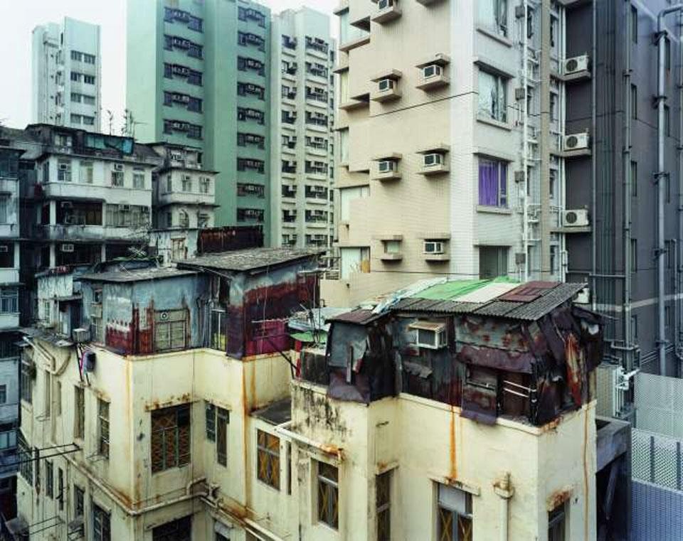Rufina Wu & Stefan Canham, <em>Portraits from Above – Hong Kong’s Informal Rooftop Communities</em>, 2008. Courtesy Stefan Canham

