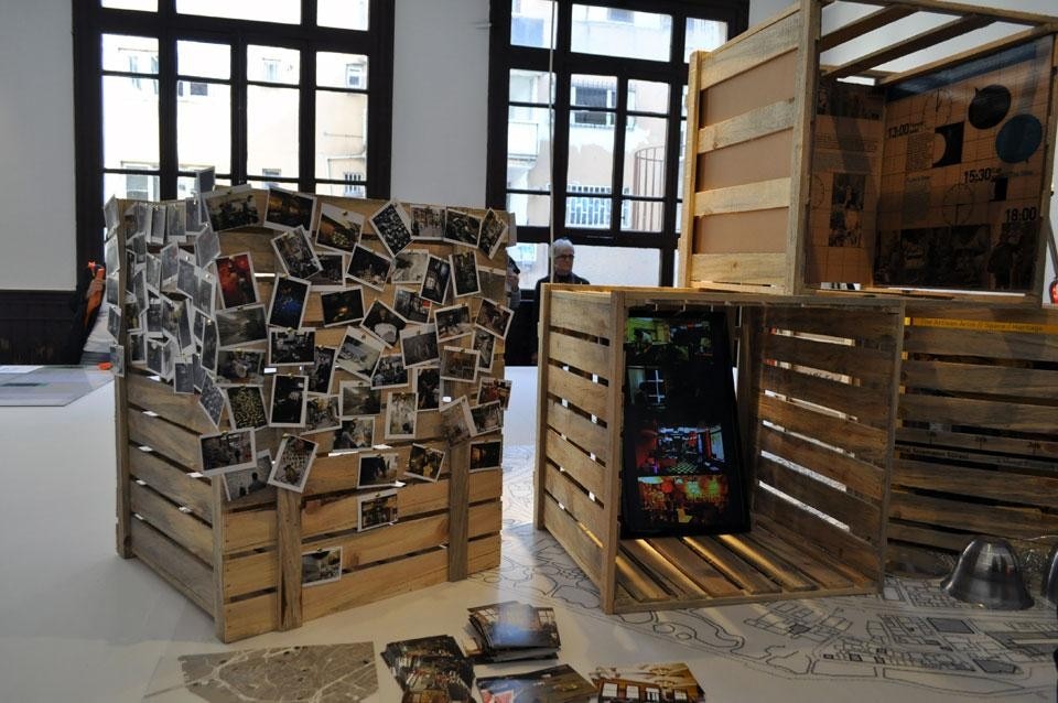 <em>Adhocracy</em> installation view at the 1st Istanbul Design Biennial