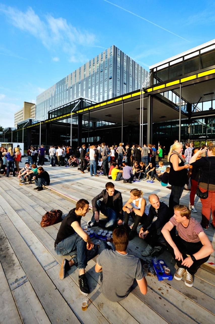 Ector Hoogstad Architecten, <em>MetaForum</em>, new building for the Eindhoven University of Technology. Photo by Bart van Overbeeke