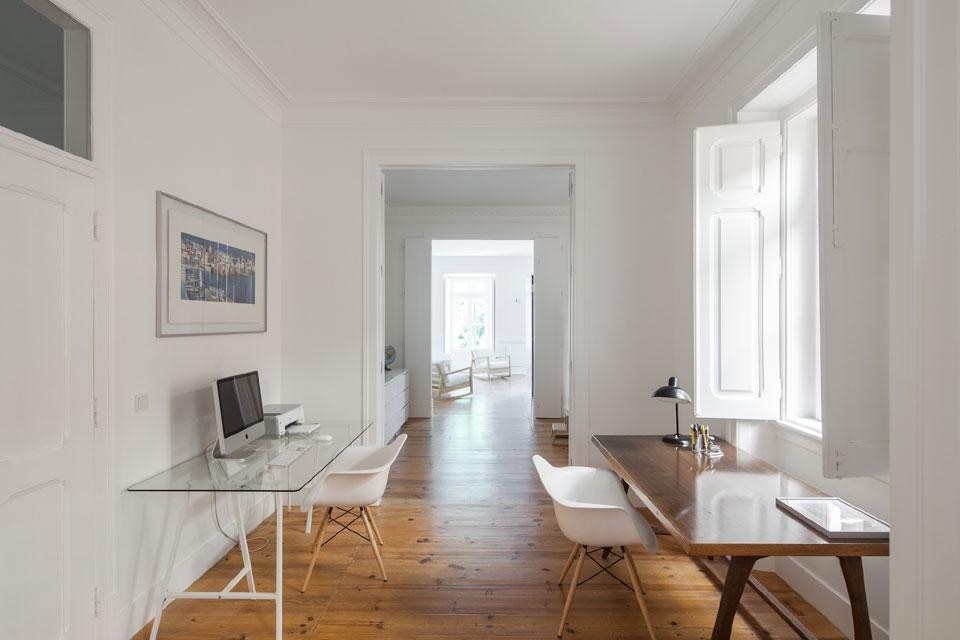 Marco Arraiolos, renovation of an early 20th century apartment in Estrela, Lisbon, Portugal, 2012