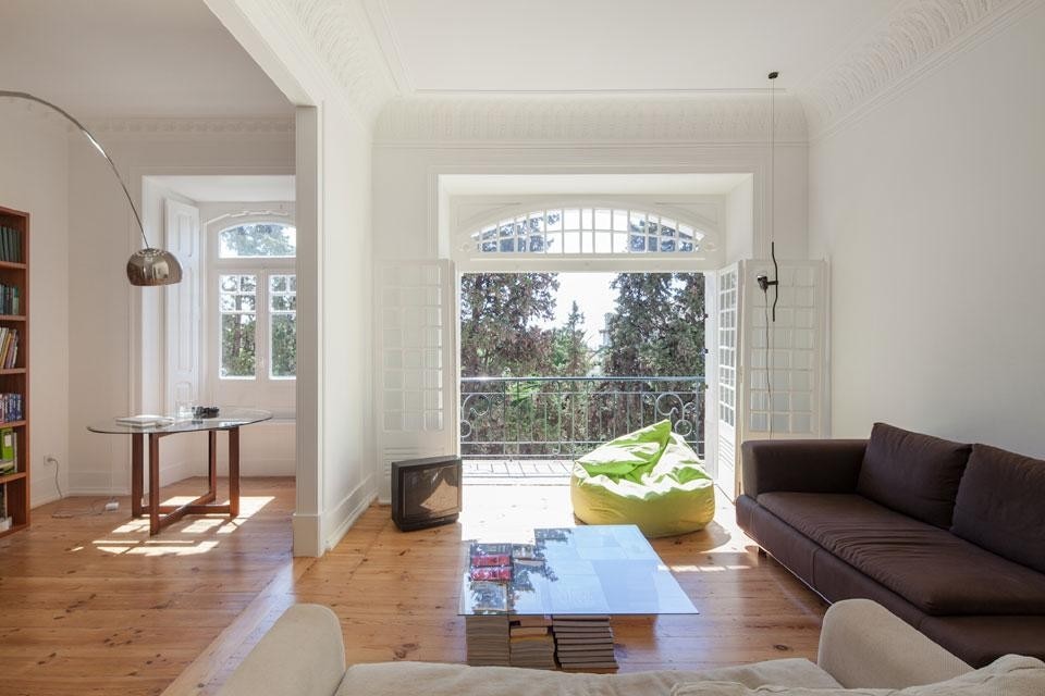 Marco Arraiolos, renovation of an early 20th century apartment in Estrela, Lisbon, Portugal, 2012 Marco Arraiolos, renovation of an early 20th century apartment in Estrela, Lisbon, Portugal, 2012